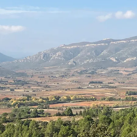 D'hote Les Maisons De Gaia Bed and breakfast