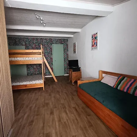 Bed & Breakfast D'hote Les Maisons De Gaia 3*